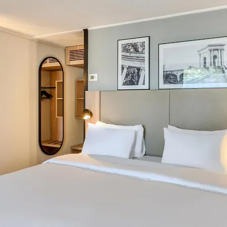 Campanile Sud - A709 Hotel 3*